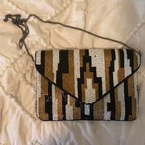 Vici - beaded clutch